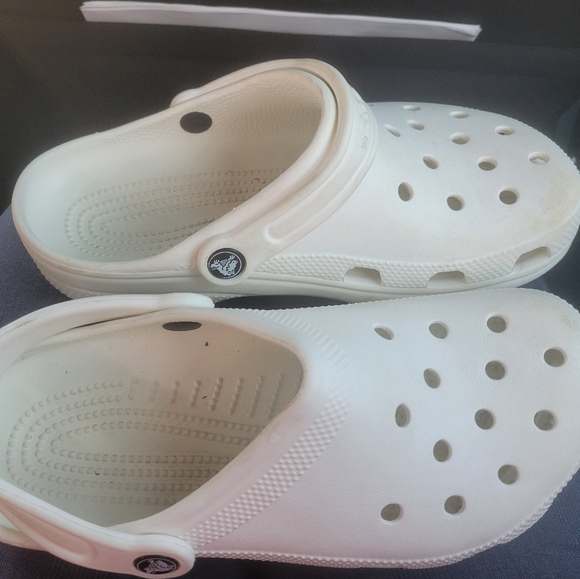 Crocs - Picture 6 of 7